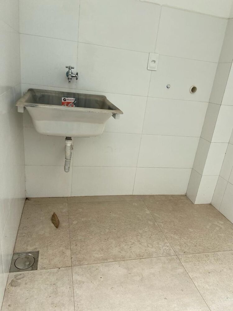Casa à venda com 3 quartos, 140m² - Foto 4