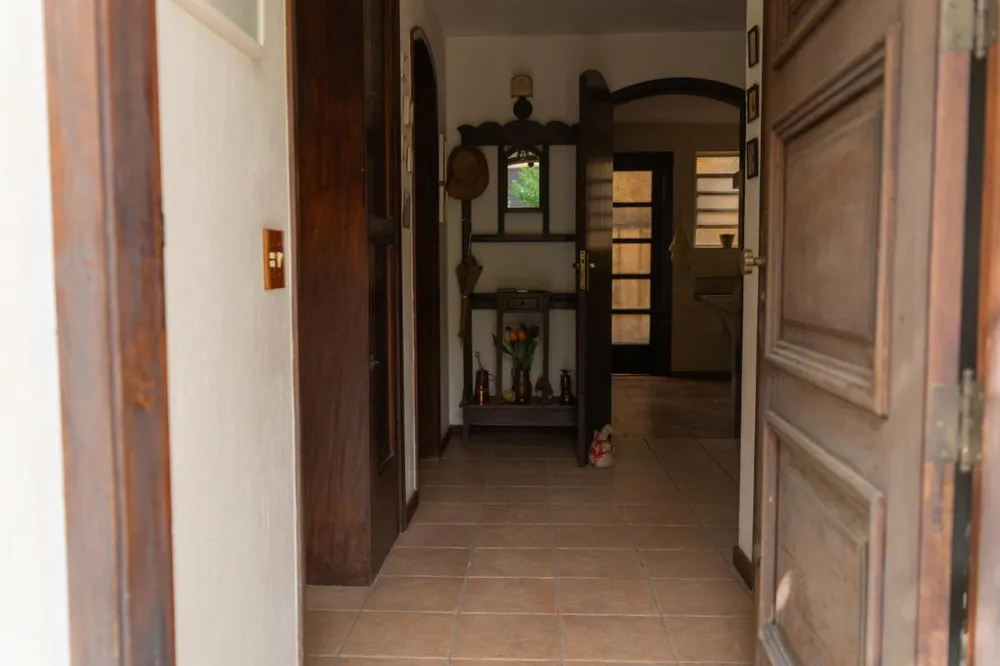 Casa, 5 quartos, 648 m² - Foto 2