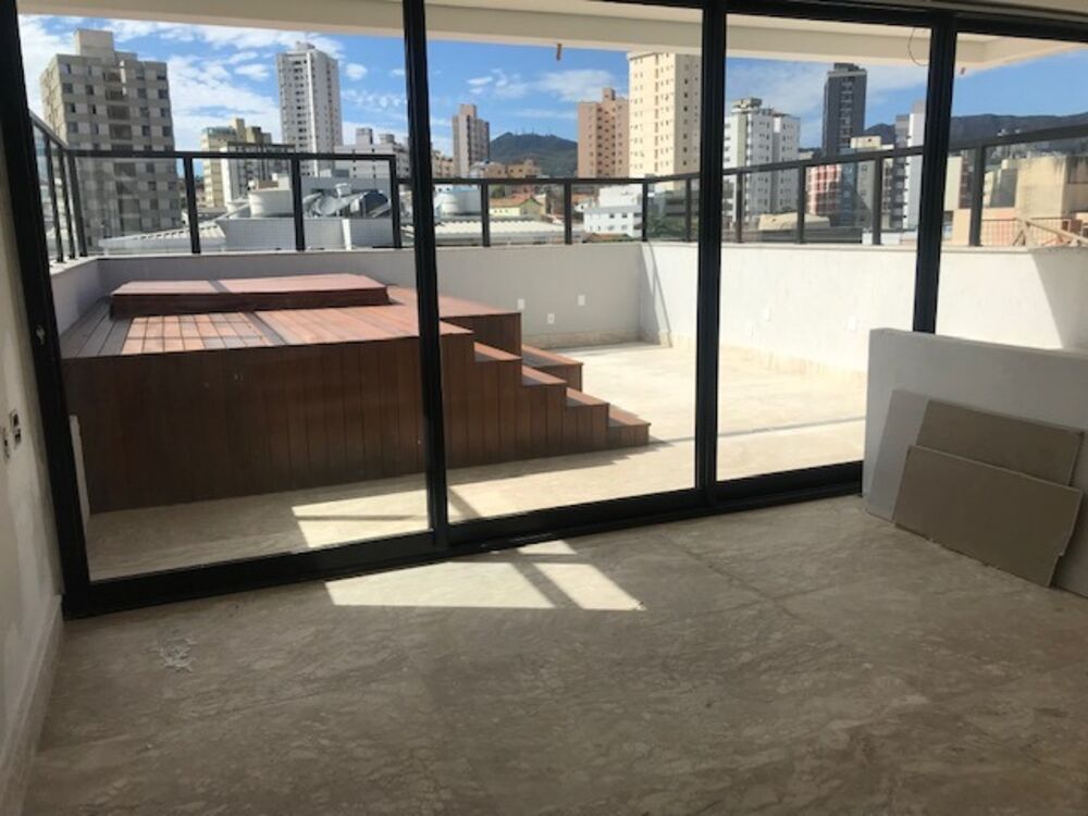 Cobertura à venda com 3 quartos, 256m² - Foto 3