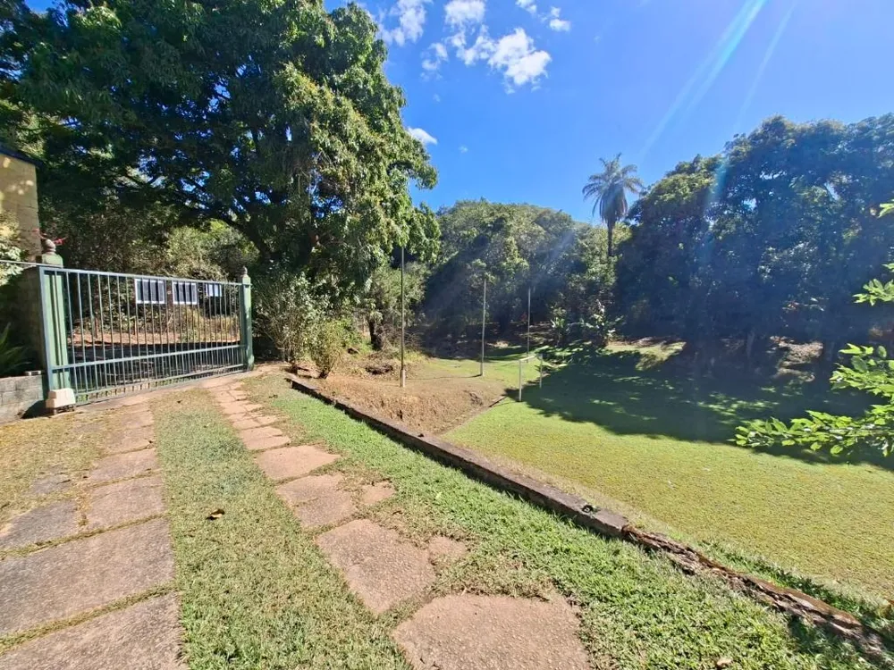 Sítio, 6 quartos, 20000 m² - Foto 1