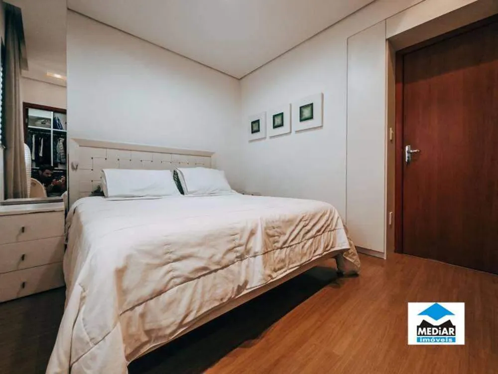 Cobertura, 3 quartos, 235 m² - Foto 7