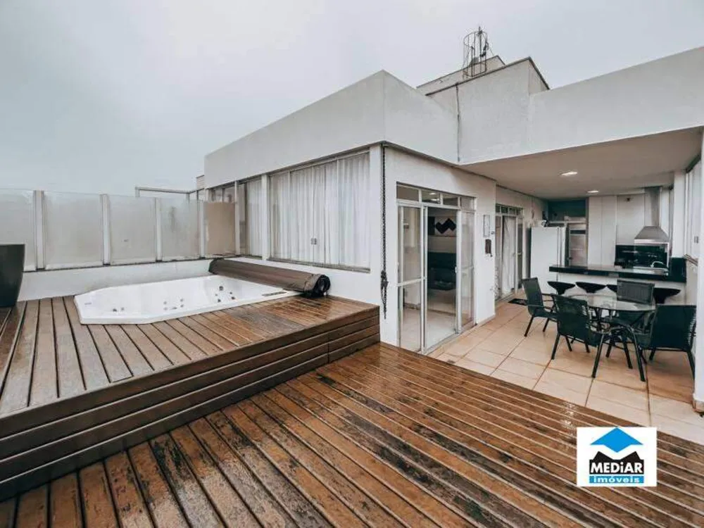 Cobertura, 3 quartos, 235 m² - Foto 8