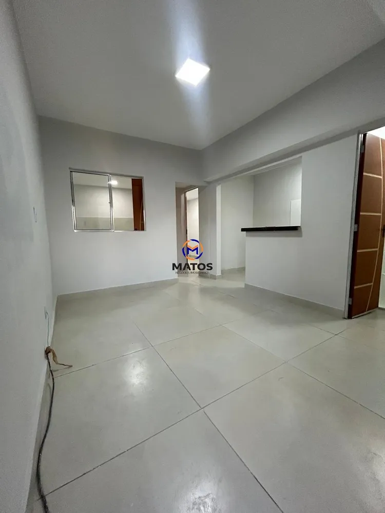 Casa, 2 quartos, 180 m² - Foto 2
