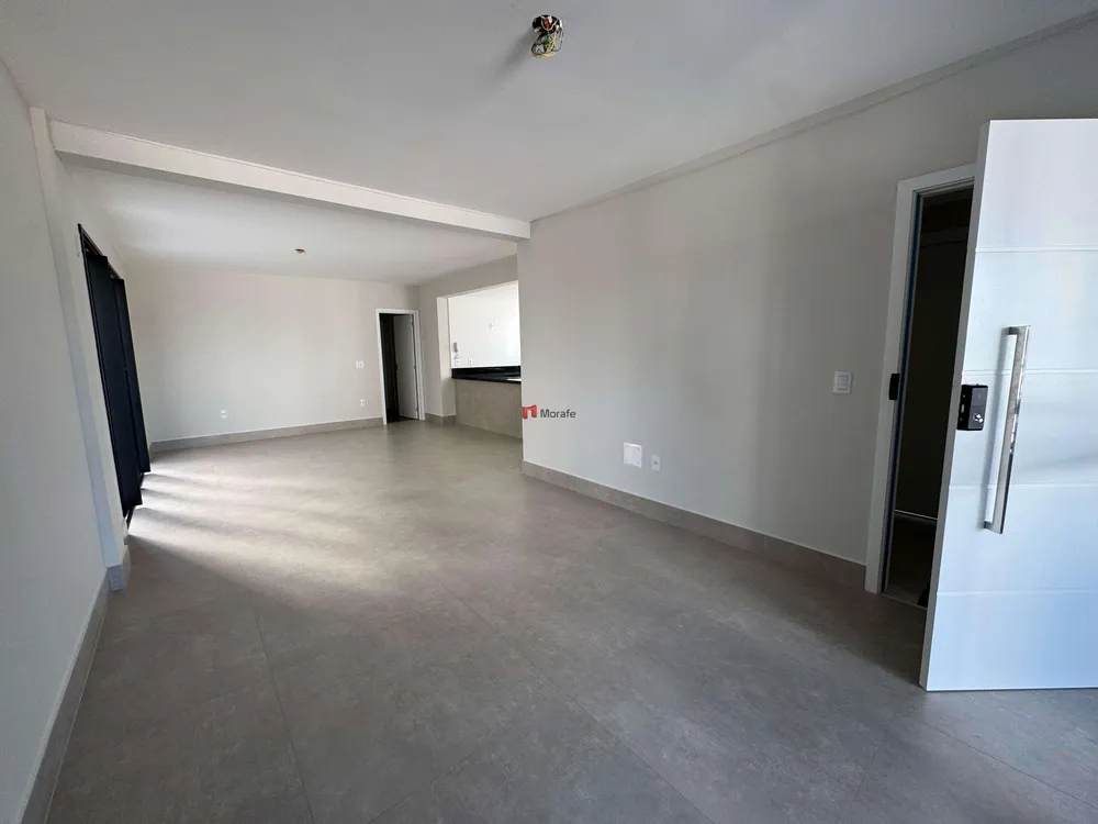 Apartamento, 4 quartos, 266 m² - Foto 1