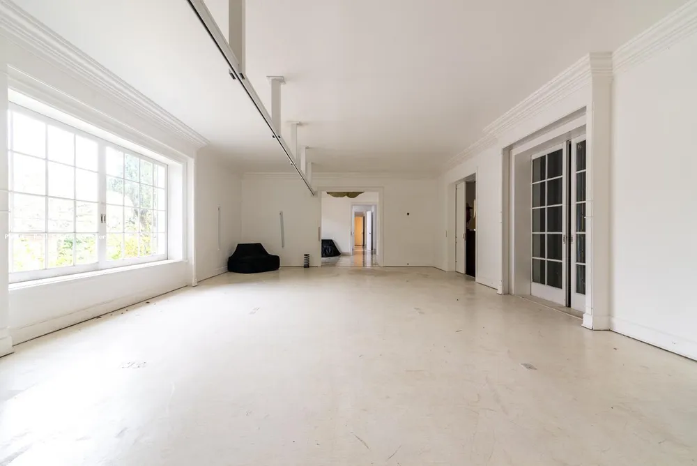 Casa, 5 quartos, 1379 m² - Foto 4