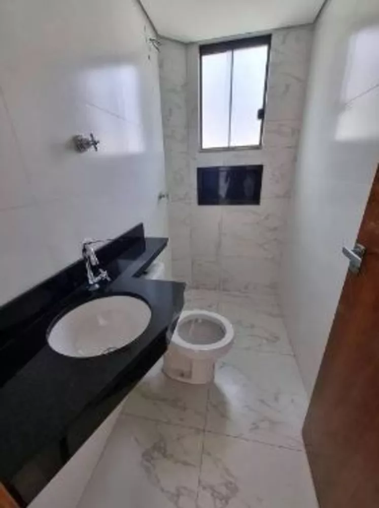 Apartamento à venda com 2 quartos, 57m² - Foto 4