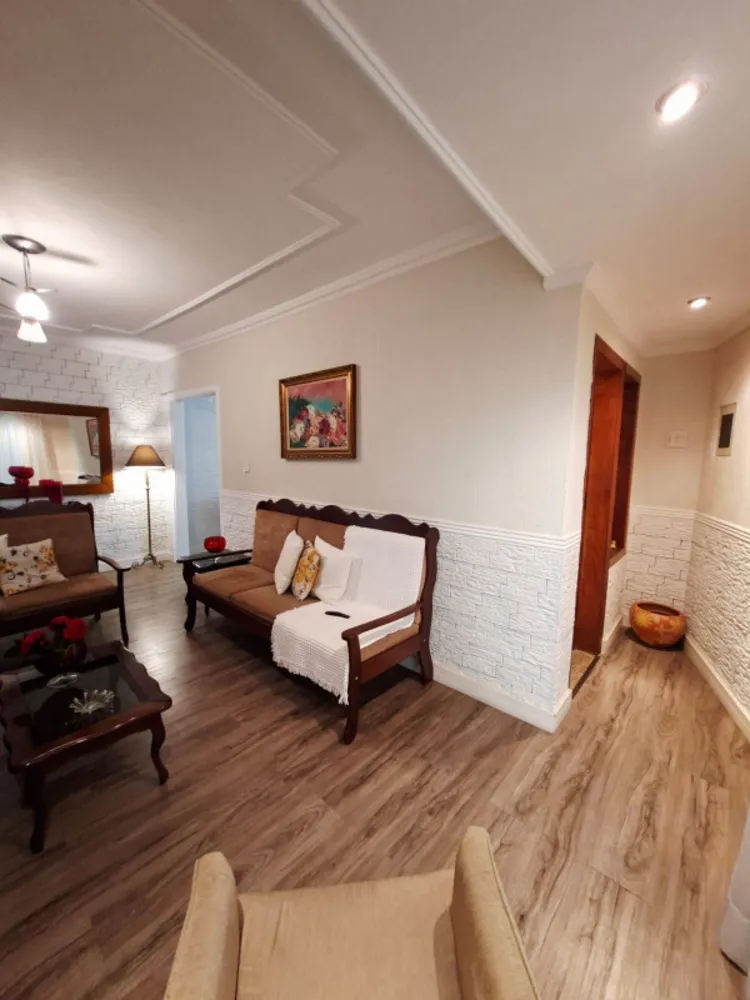 Casa, 4 quartos, 356 m² - Foto 1