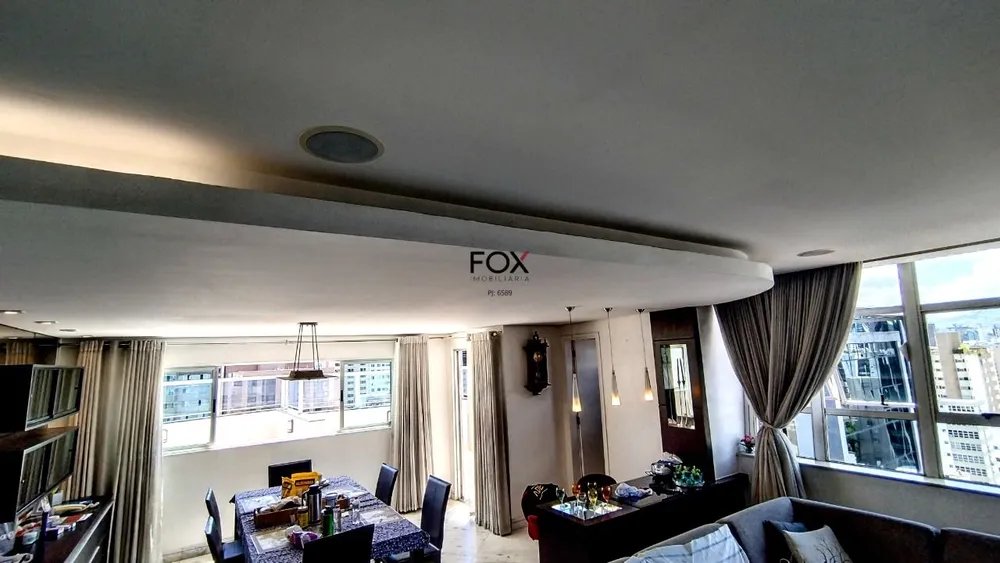 Apartamento, 3 quartos, 204 m² - Foto 2