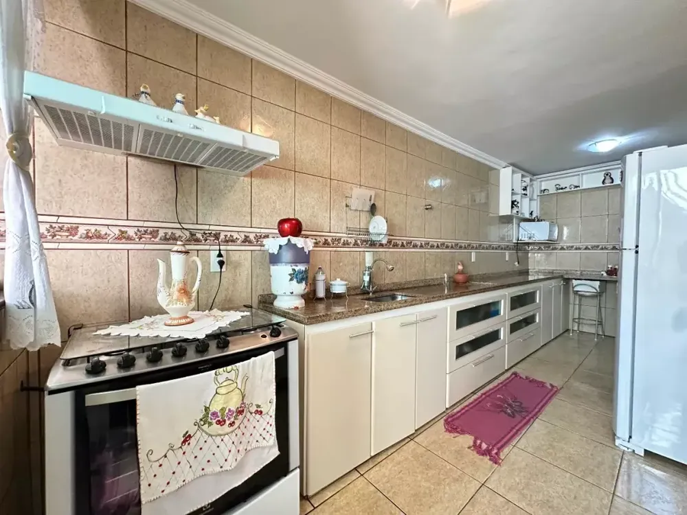 Casa, 4 quartos, 274 m² - Foto 5