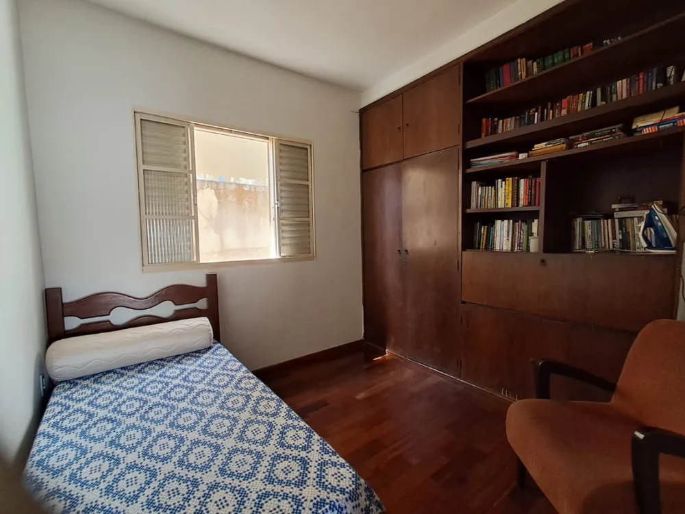 Casa, 4 quartos, 240 m² - Foto 6