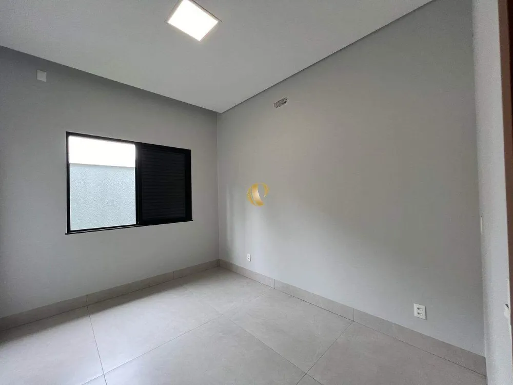 Casa, 3 quartos, 246 m² - Foto 3