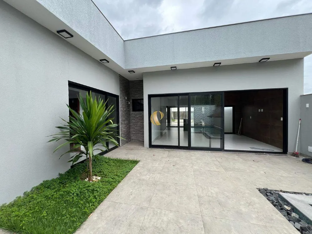 Casa, 3 quartos, 246 m² - Foto 2