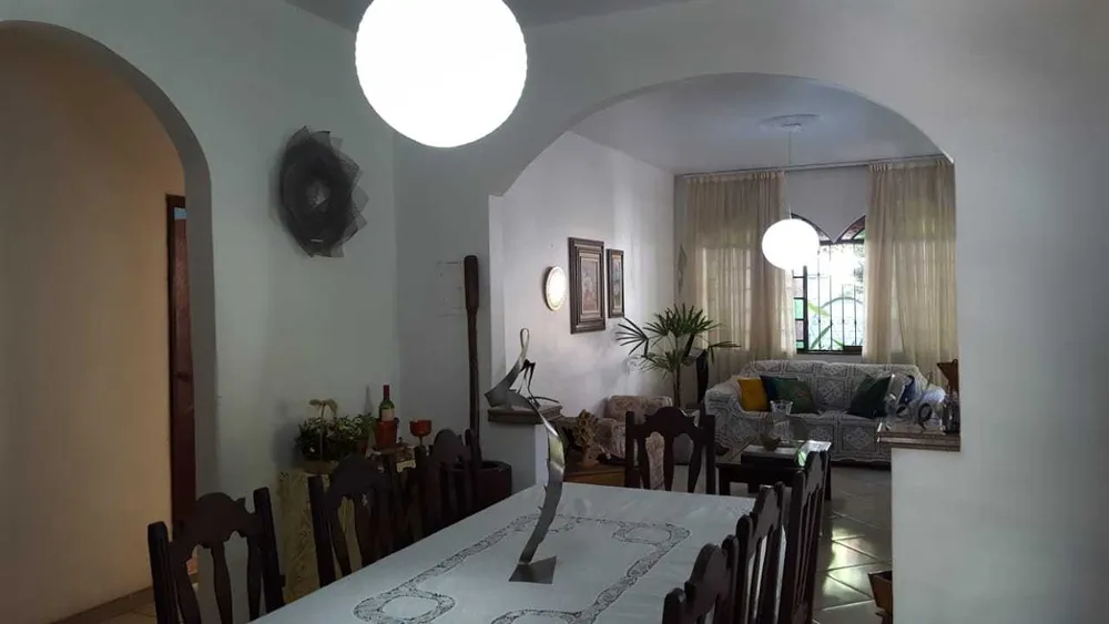 Casa, 3 quartos, 239 m² - Foto 3