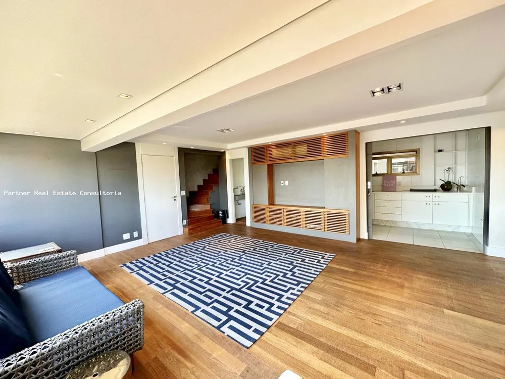 Cobertura, 3 quartos, 223 m² - Foto 3