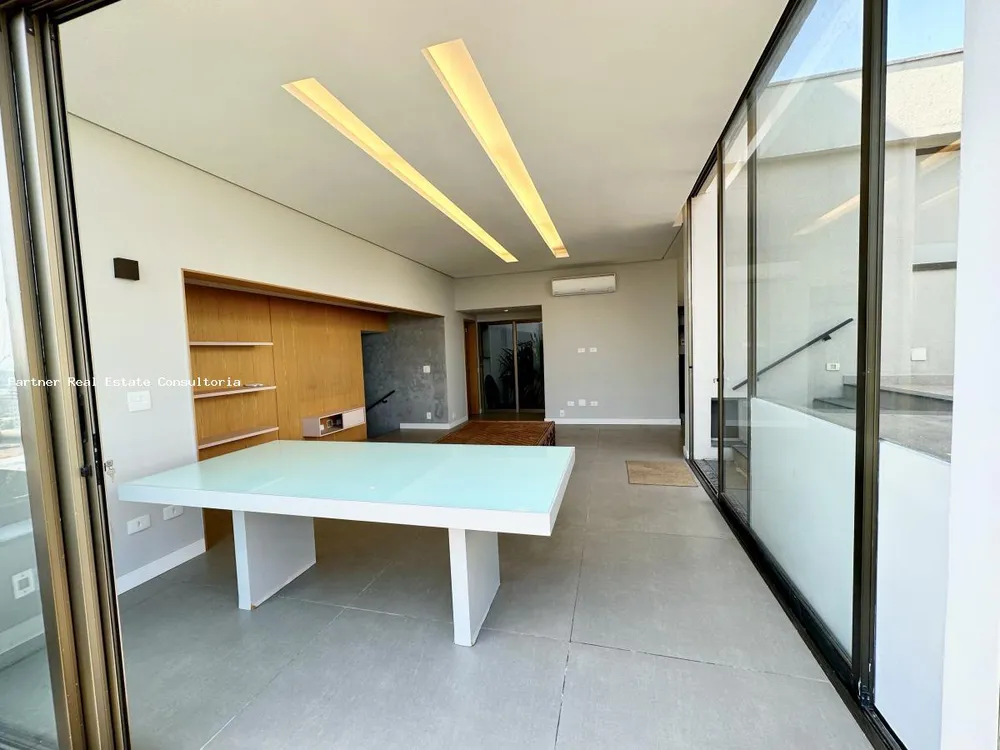 Cobertura, 3 quartos, 223 m² - Foto 11