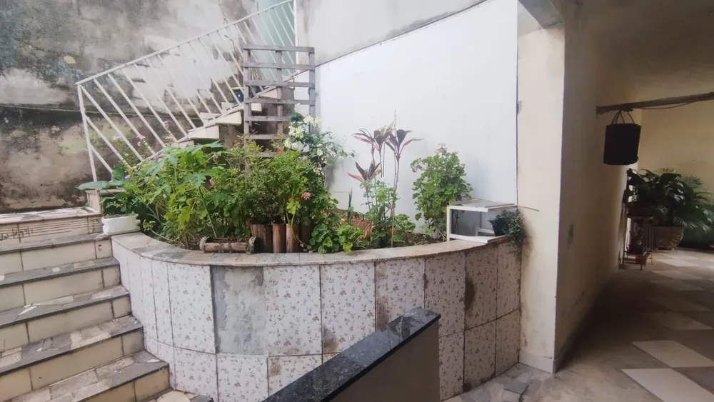 Casa, 8 quartos, 300 m² - Foto 1