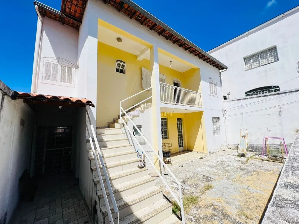 Casa, 5 quartos, 360 m² - Foto 1
