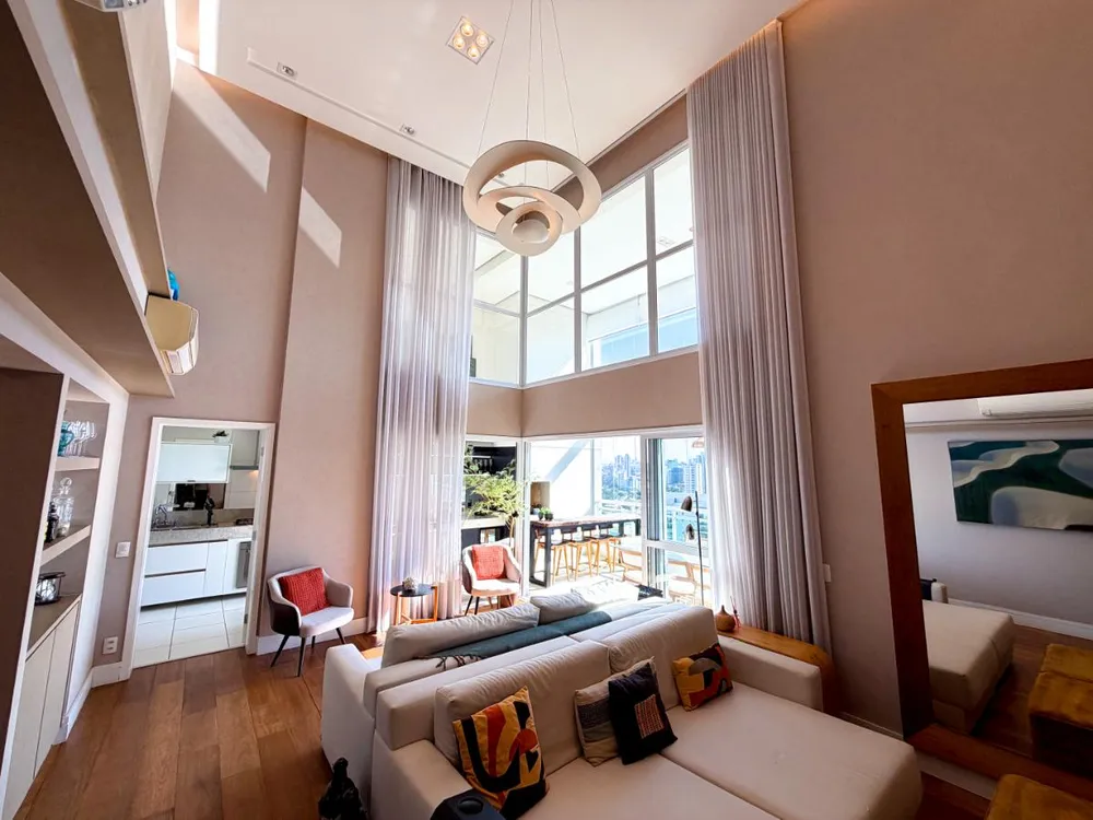 Apartamento, 4 quartos, 184 m² - Foto 1