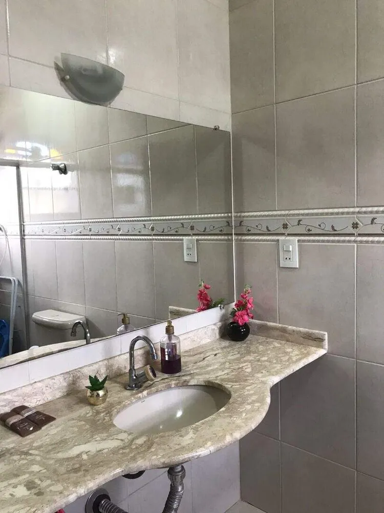 Casa, 3 quartos, 242 m² - Foto 10