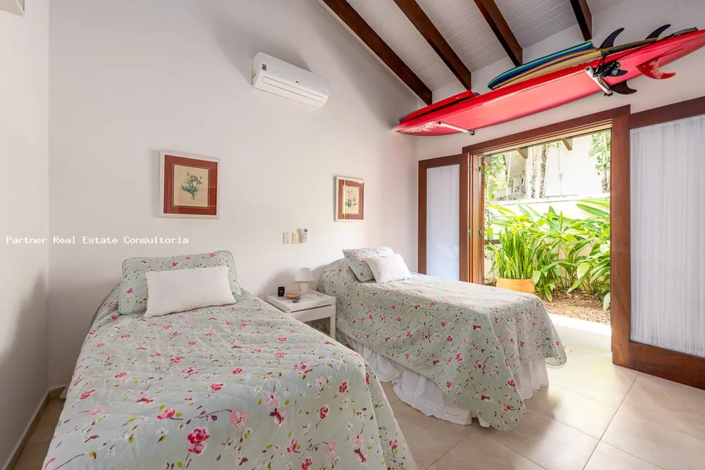 Casa, 5 quartos, 1100 m² - Foto 1
