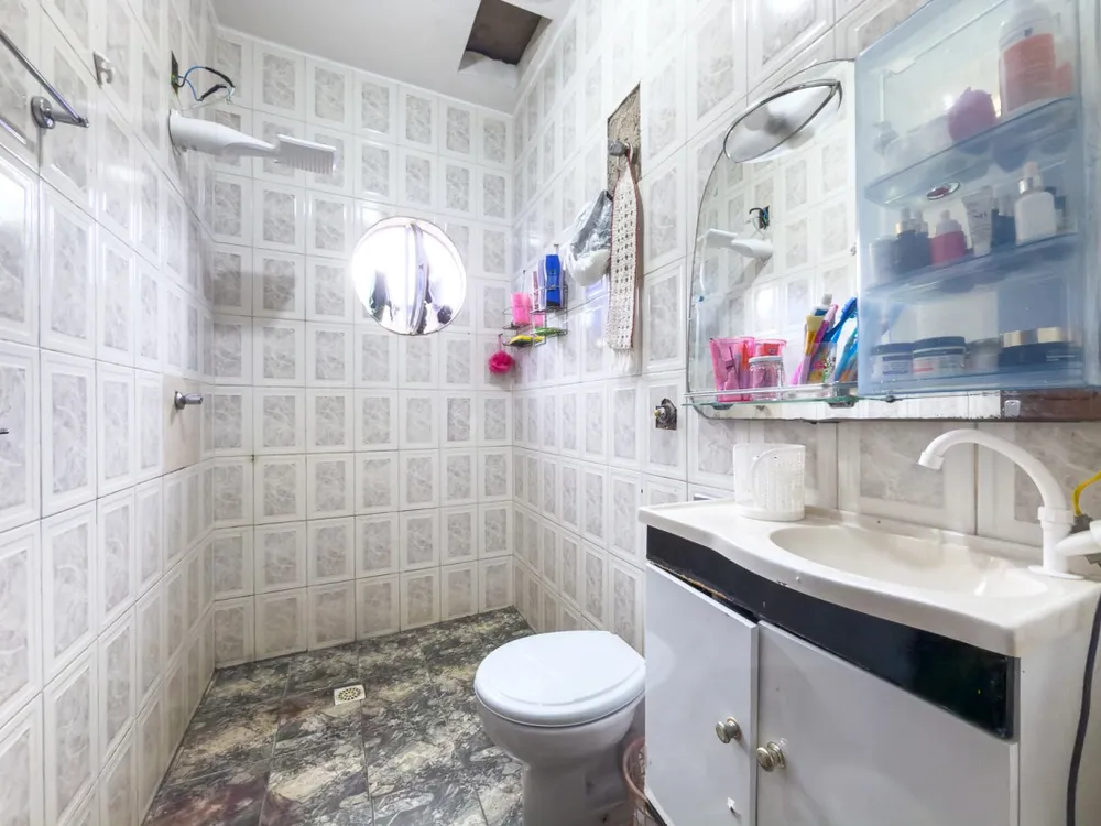 Casa, 6 quartos, 202 m² - Foto 1