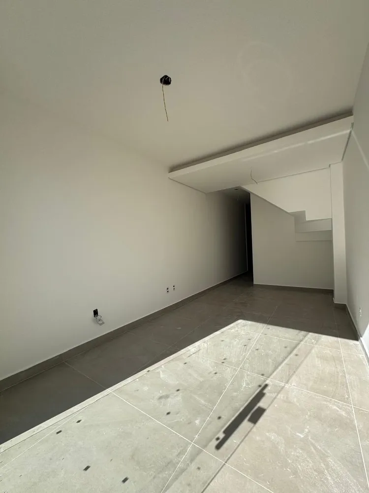 Casa, 2 quartos, 55 m² - Foto 4