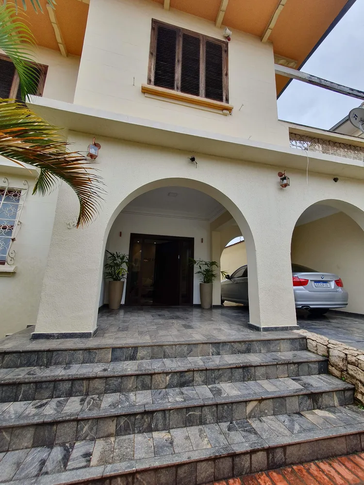 Casa, 4 quartos, 280 m² - Foto 1