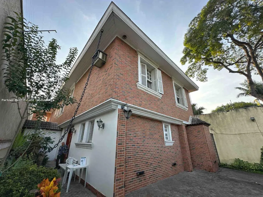 Casa, 4 quartos, 418 m² - Foto 1
