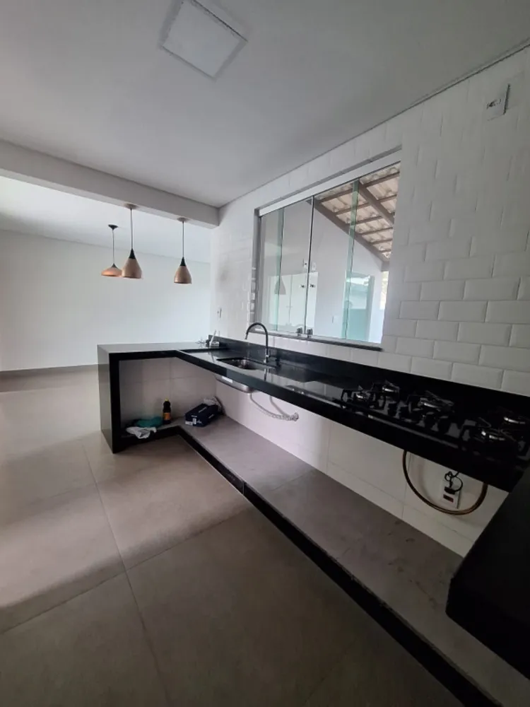Casa, 2 quartos, 423 m² - Foto 2