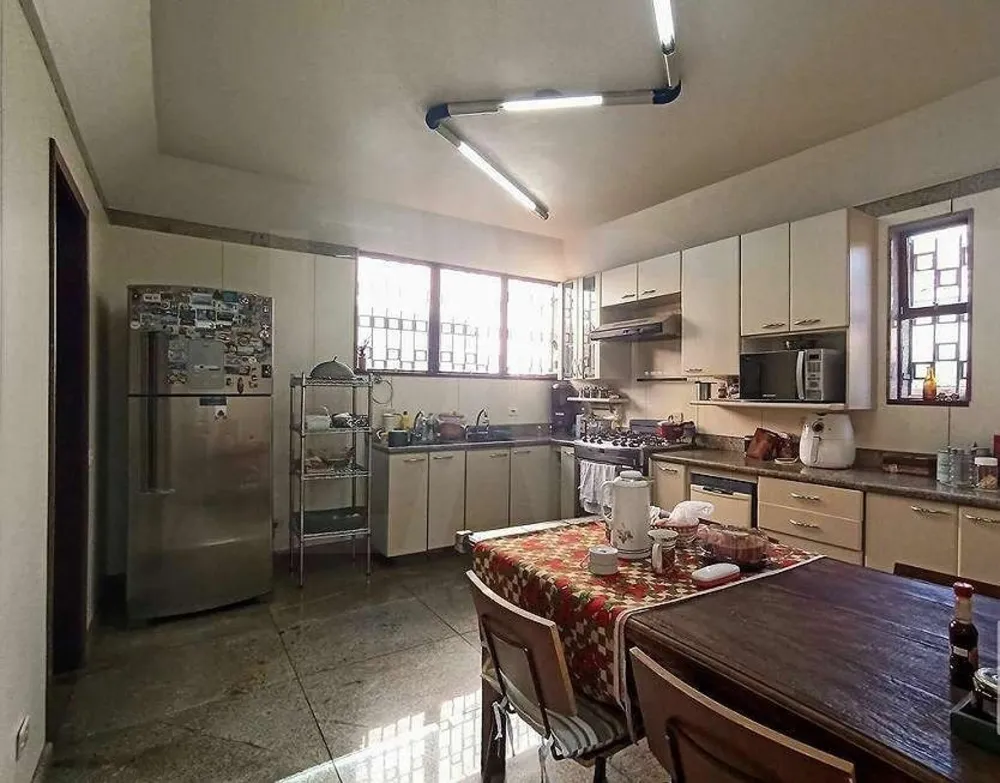 Casa, 4 quartos, 430 m² - Foto 1