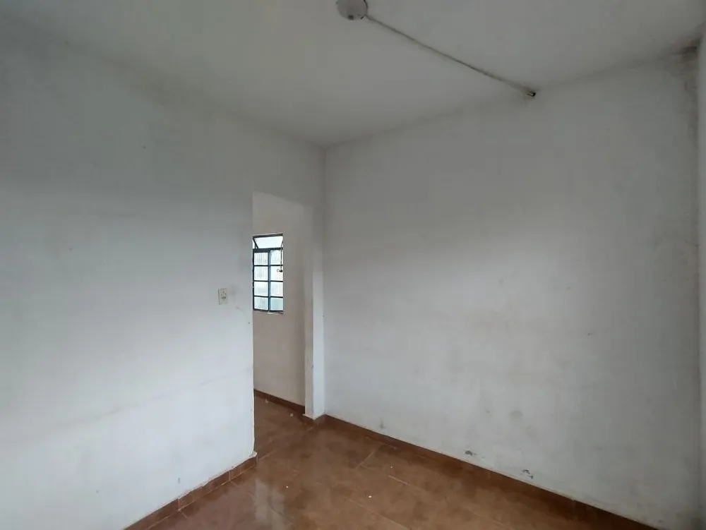 Casa, 1 quarto, 360 m² - Foto 1