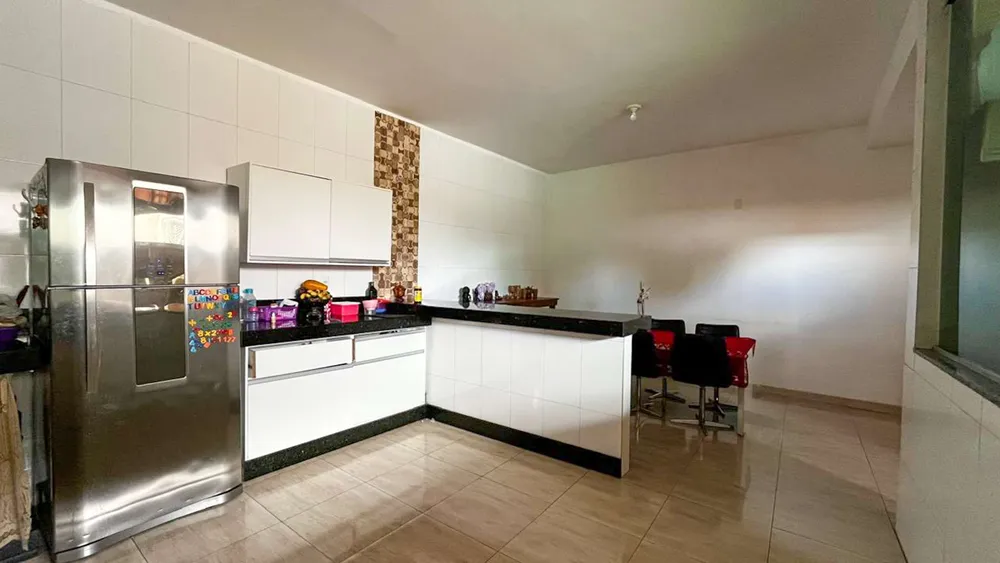 Casa, 5 quartos, 175 m² - Foto 3