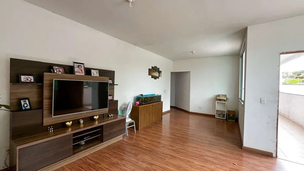 Casa, 5 quartos, 175 m² - Foto 2