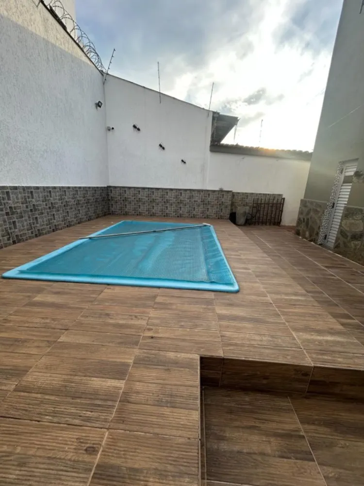 Casa, 3 quartos, 250 m² - Foto 3