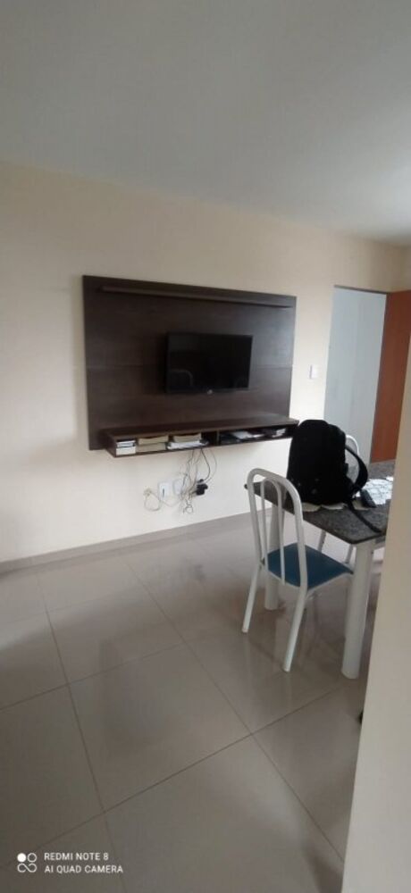 Apartamento à venda com 2 quartos, 60m² - Foto 2