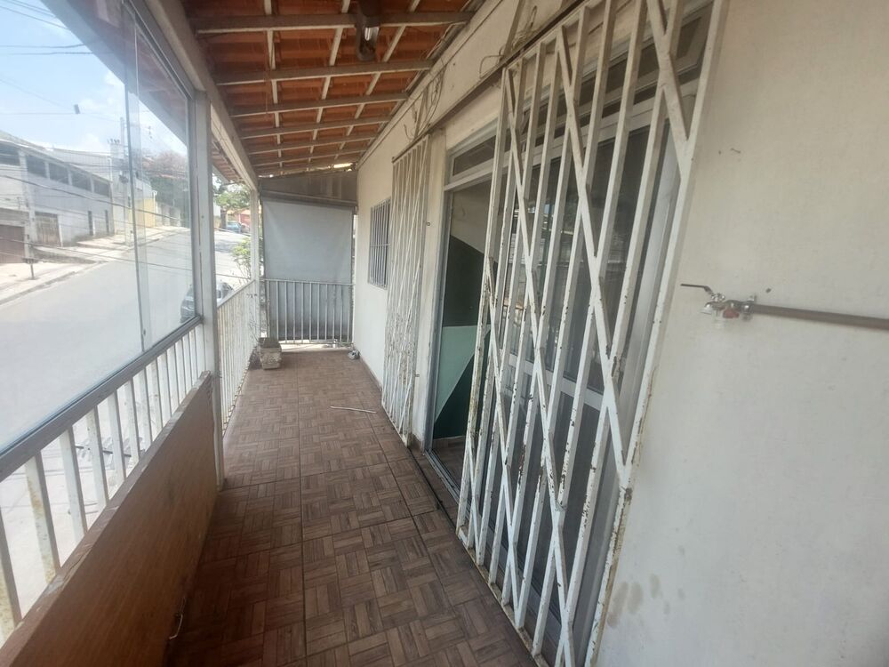 Casa à venda com 3 quartos, 114m² - Foto 9