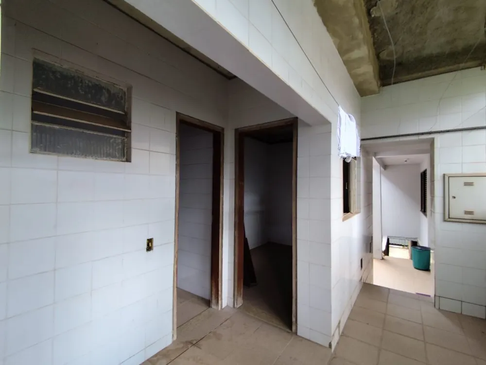Casa, 7 quartos, 324 m² - Foto 9