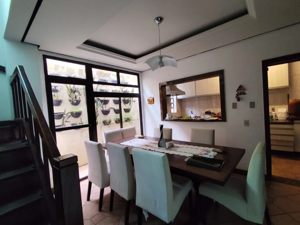 Casa, 7 quartos, 324 m² - Foto 5