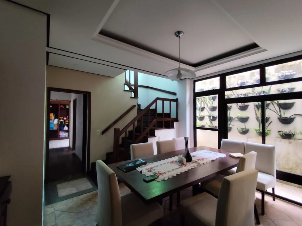 Casa, 7 quartos, 324 m² - Foto 6