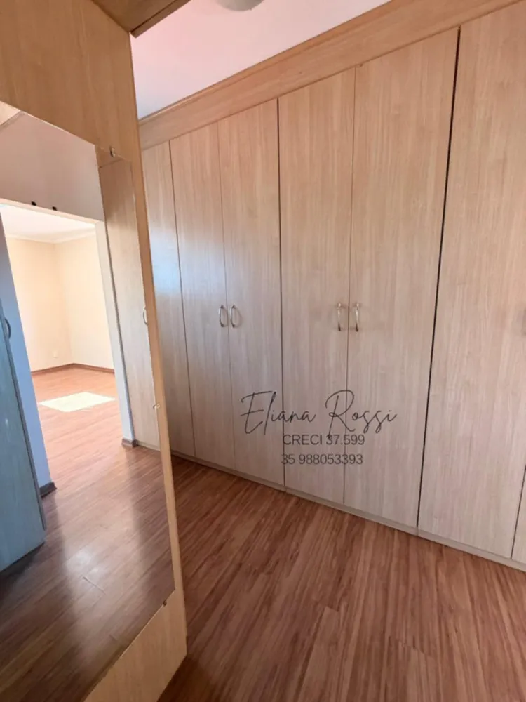 Casa, 4 quartos, 286 m² - Foto 9