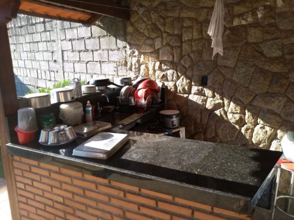 Casa à venda com 3 quartos, 1100m² - Foto 5