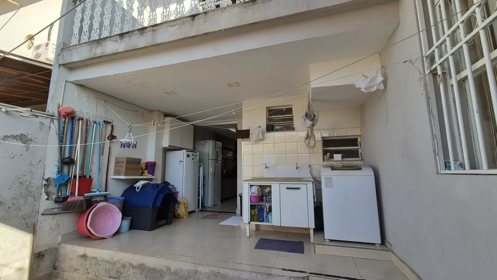 Casa, 5 quartos, 250 m² - Foto 4