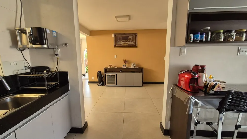 Casa, 5 quartos, 250 m² - Foto 9