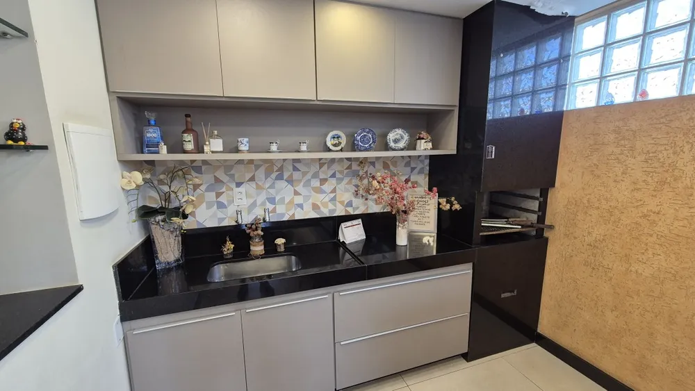 Casa, 5 quartos, 250 m² - Foto 10