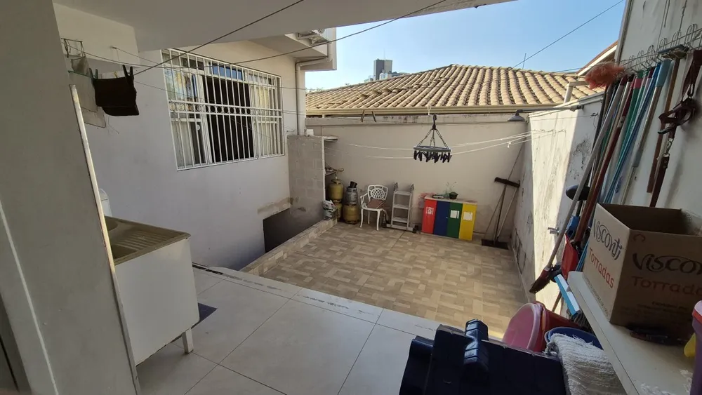 Casa, 5 quartos, 250 m² - Foto 2
