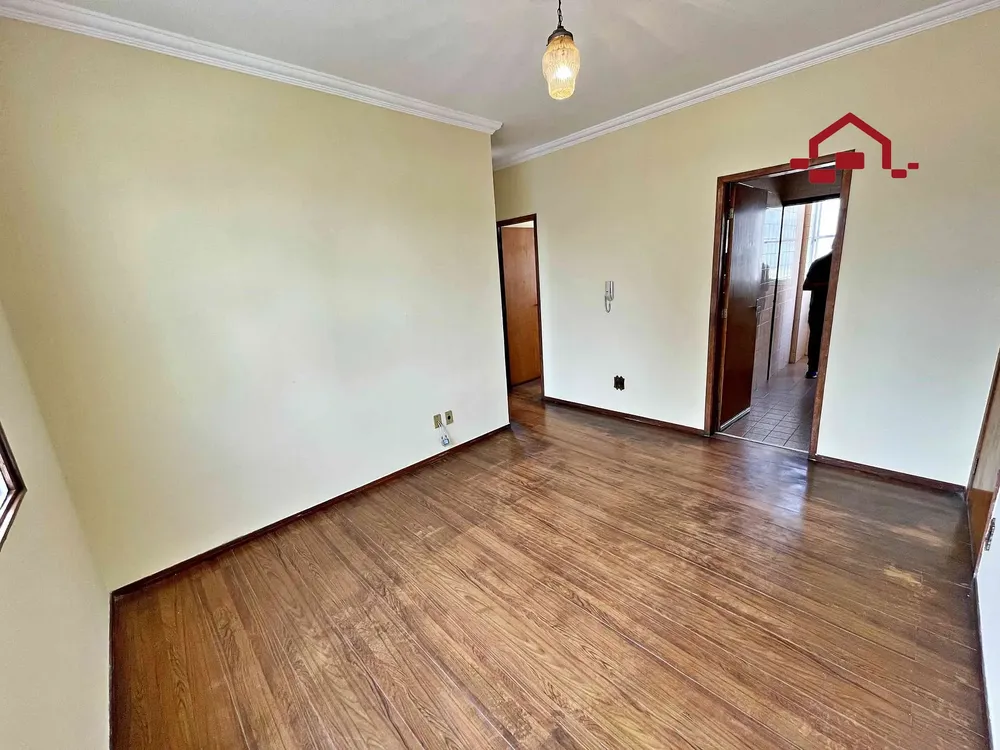 Apartamento, 3 quartos, 76 m² - Foto 2
