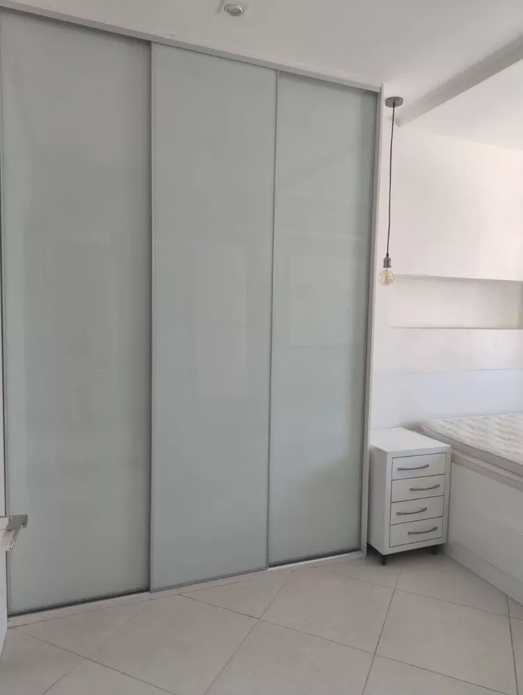 Apartamento à venda com 2 quartos, 67m² - Foto 5