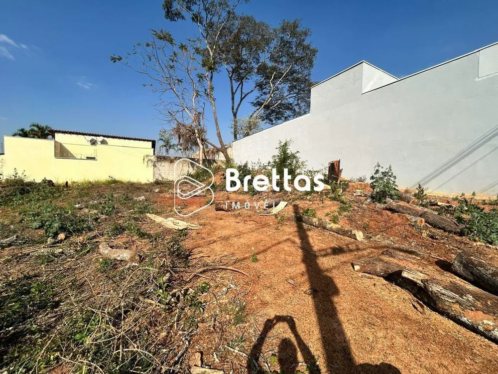 Terreno, 302 m² - Foto 1