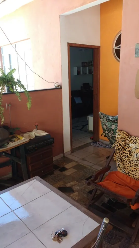 Casa, 3 quartos, 130 m² - Foto 2