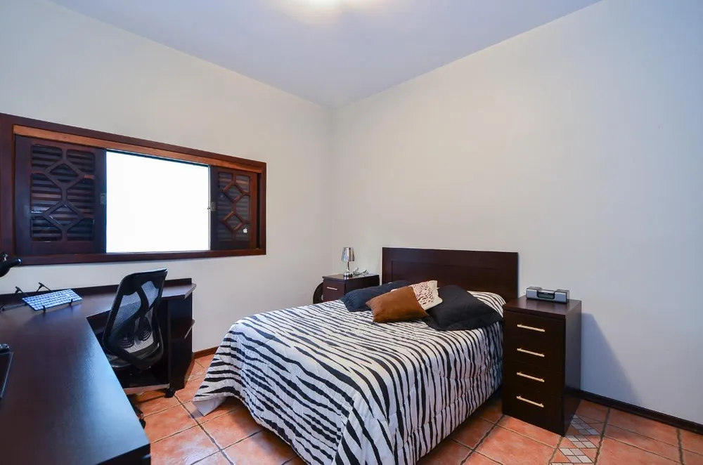 Casa, 4 quartos, 1086 m² - Foto 12